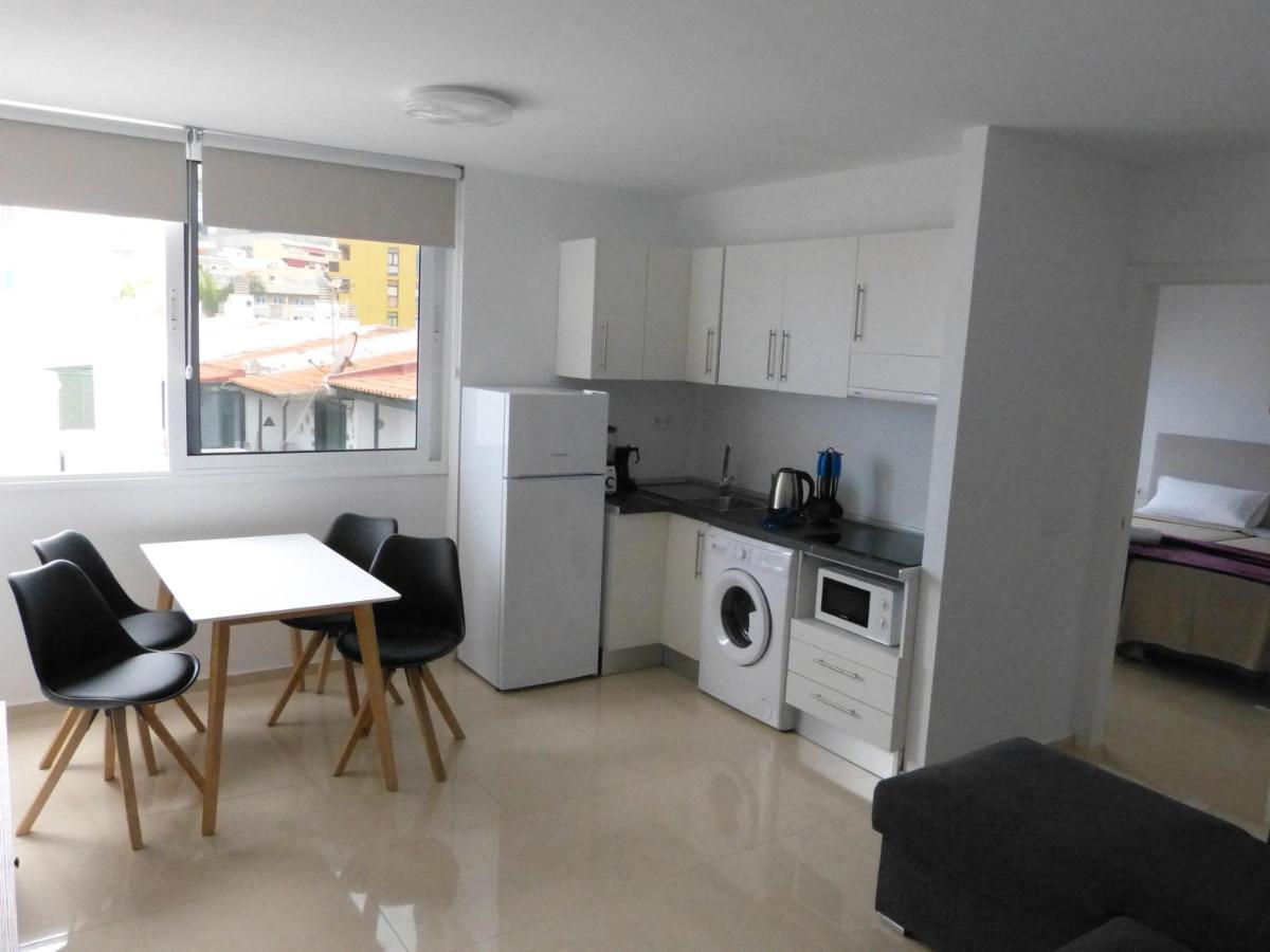 Suncanarias Apartamentos Cristal Playa La Arena Puerto de Santiago  Εξωτερικό φωτογραφία